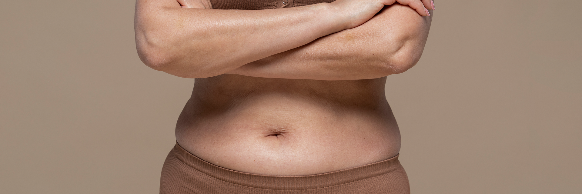 Grasa abdominal en la menopausia ¿Por qué se acumula? Nuestra visión desde la PNIc